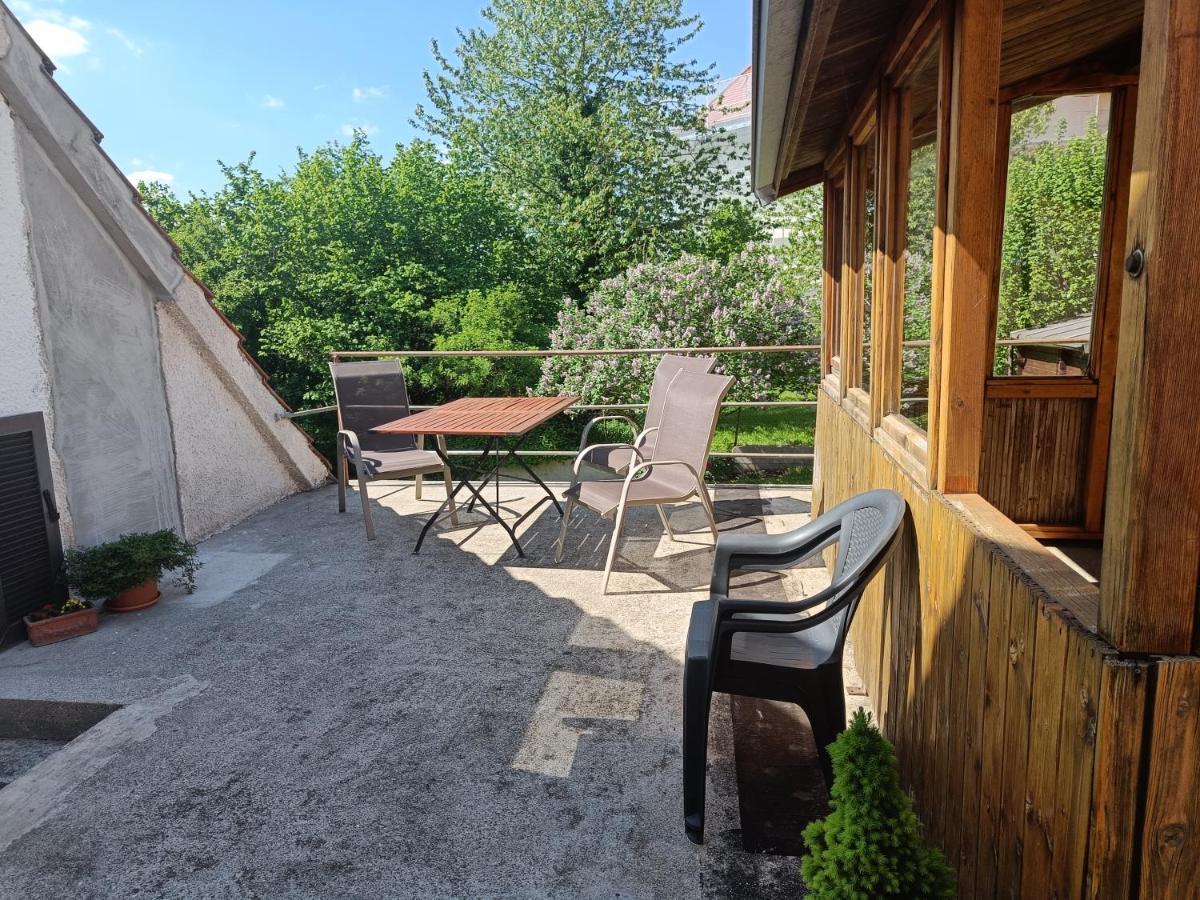 Gasthof Adler Ferienwohnung Ichenhausen Exterior foto