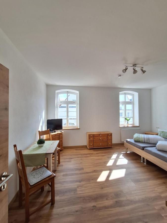 Gasthof Adler Ferienwohnung Ichenhausen Exterior foto